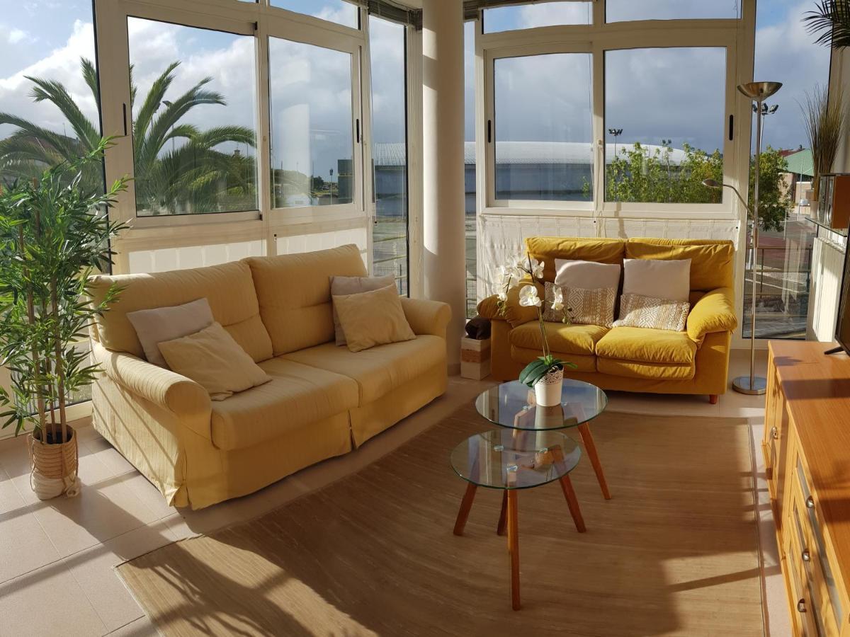 Luminoso Apartamento Playa Ris Con Garaje Ноха Екстериор снимка