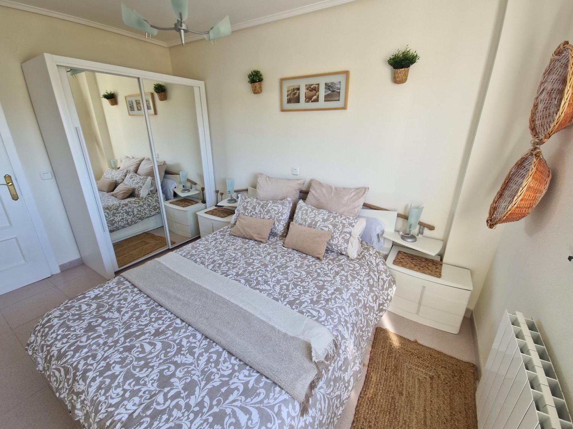 Luminoso Apartamento Playa Ris Con Garaje Ноха Екстериор снимка